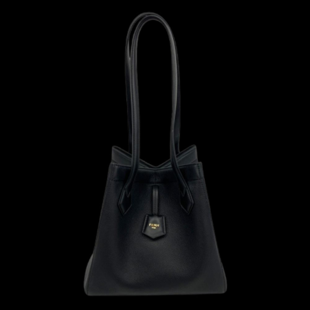 Black Leather Fendi Shoulder Bag