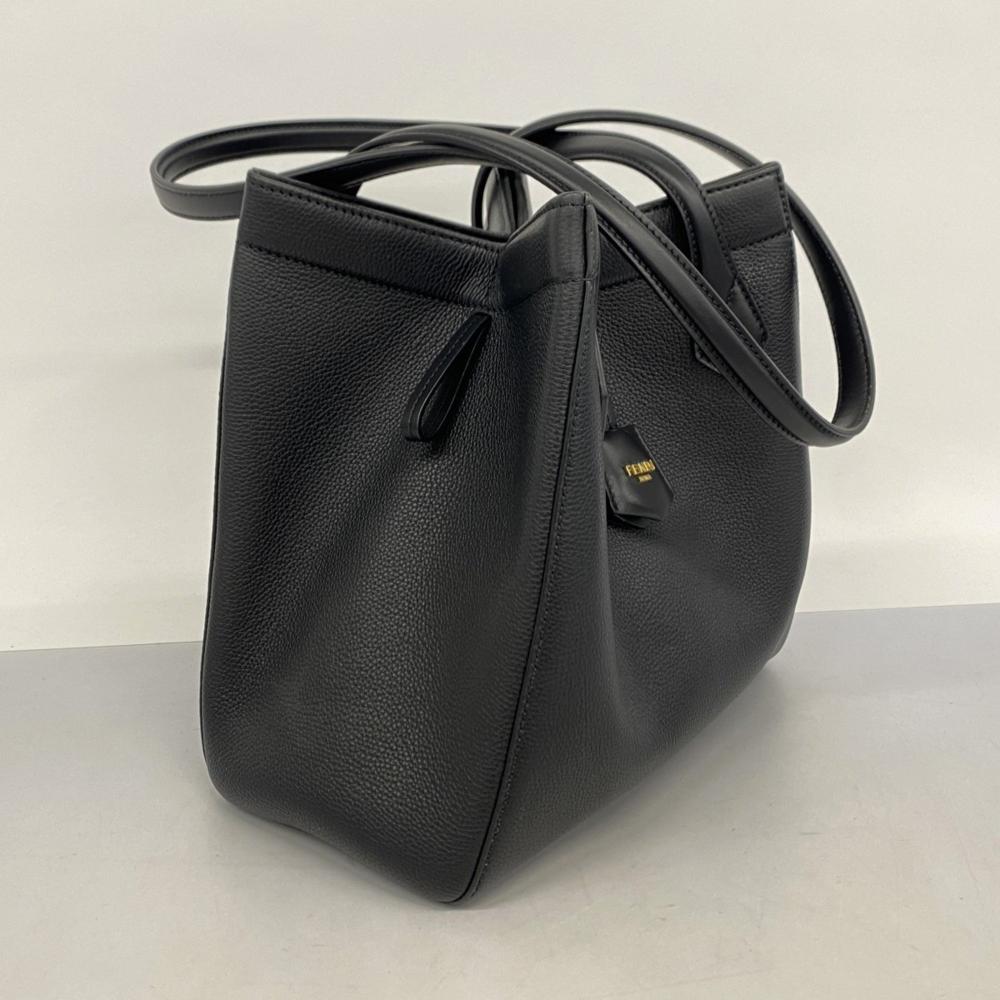 Black Leather Fendi Shoulder Bag