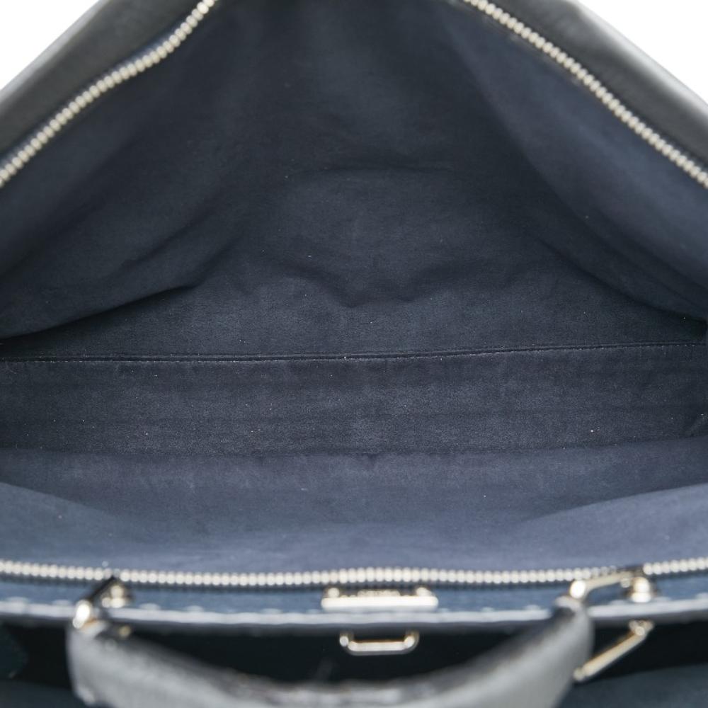 Black Leather Fendi Shoulder Bag