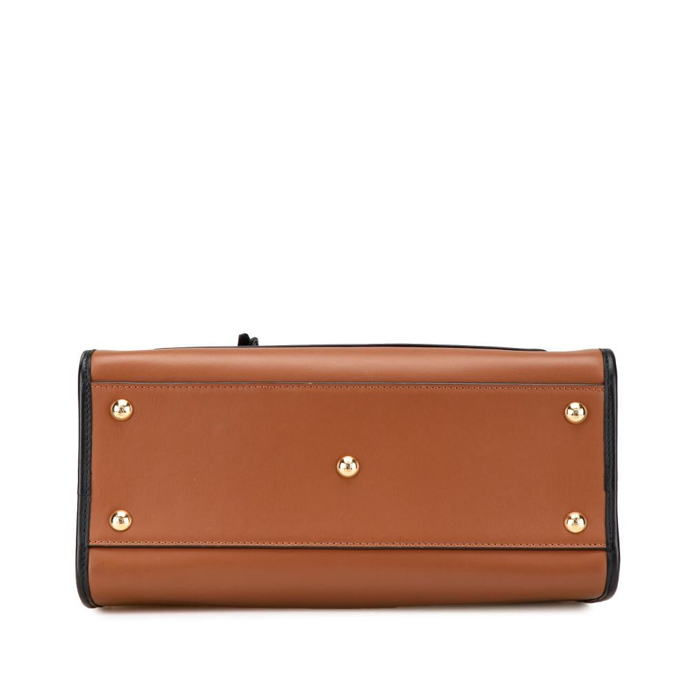 Brown Leather Fendi Shoulder Bag