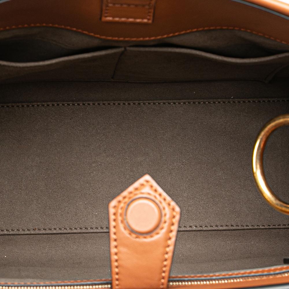 Brown Leather Fendi Shoulder Bag