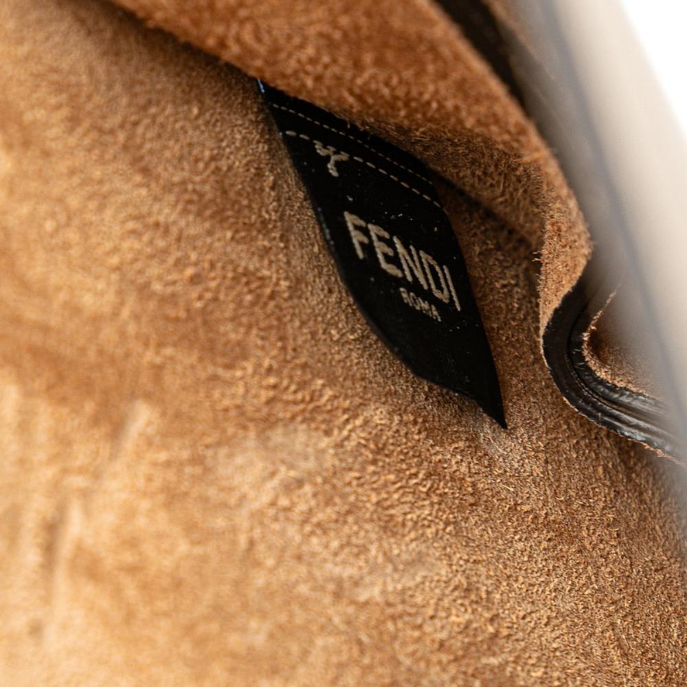 Brown Leather Fendi Shoulder Bag