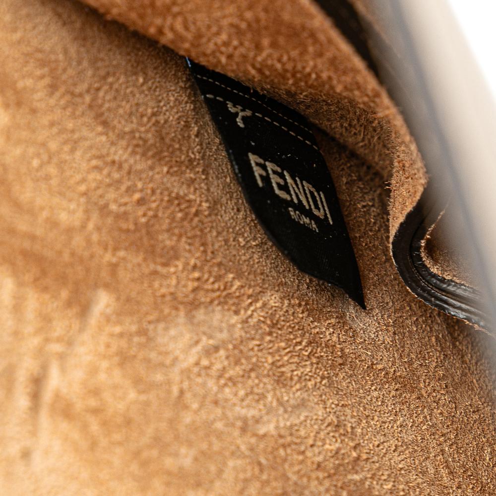 Brown Leather Fendi Shoulder Bag