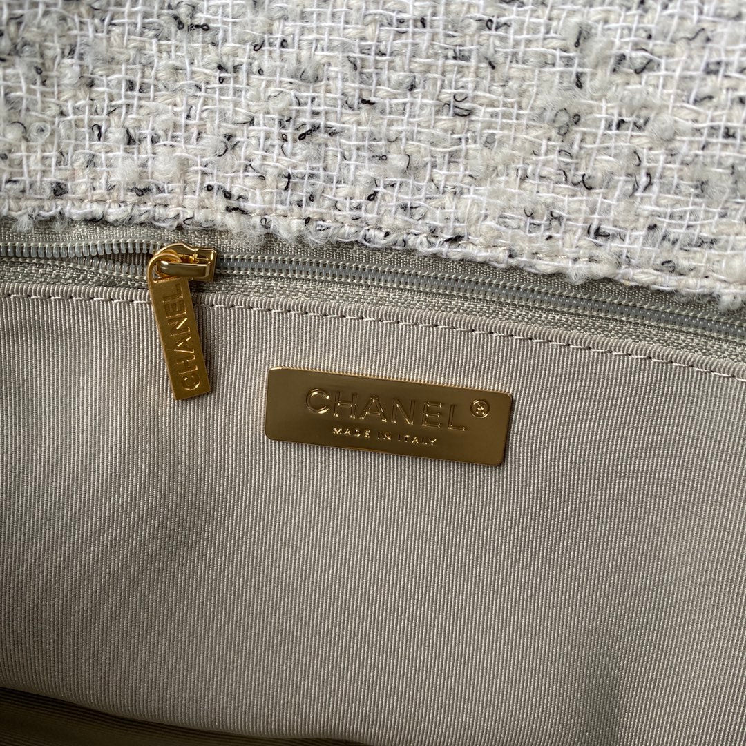 Chanel - Luxury Bag - CHL - 931