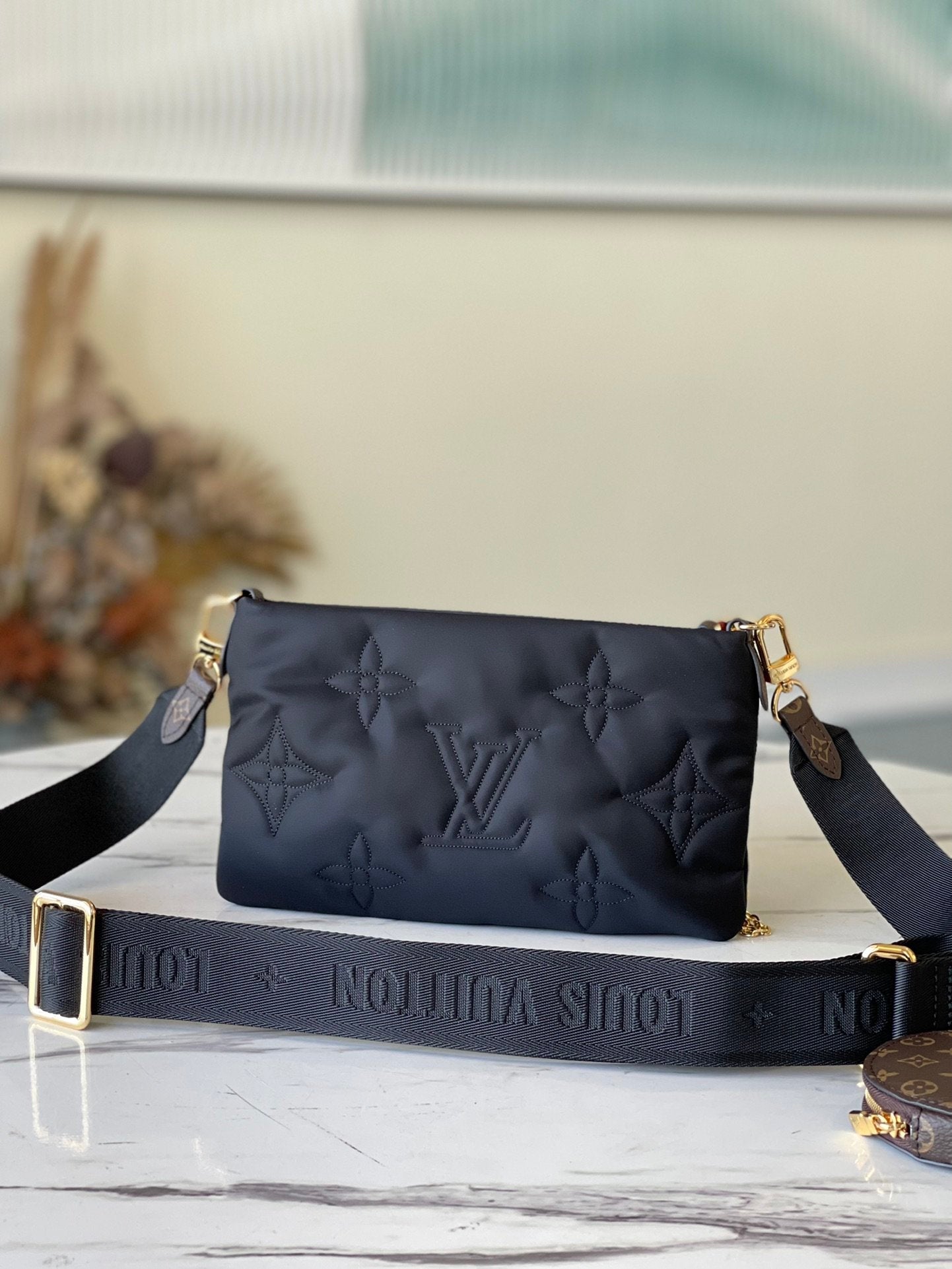 Louis Vuitton Maxi Multi Pochette Accessories Bag