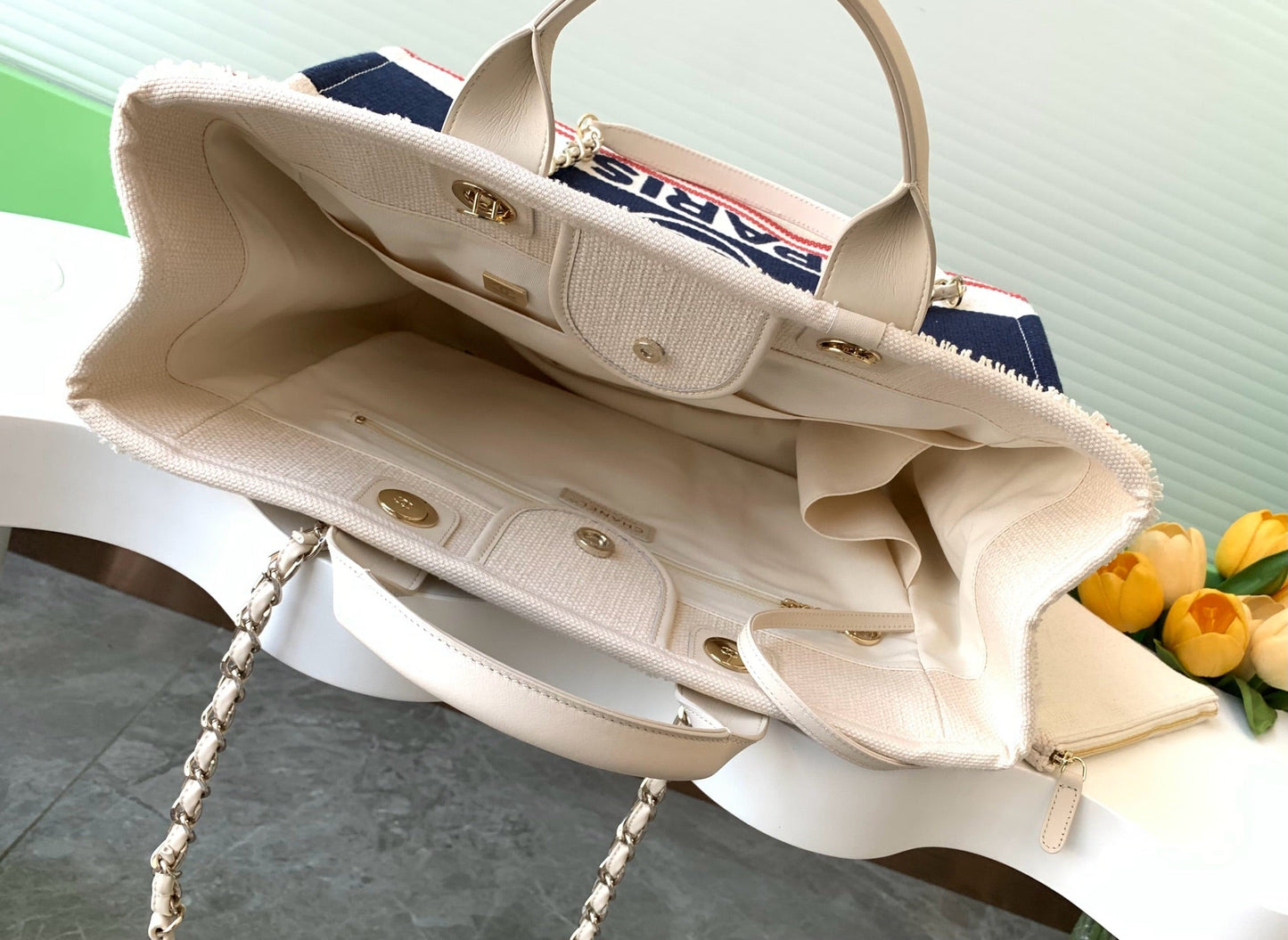 CC 25C ToTe Bag Beige Navy Blue Canvas Fabric 238518