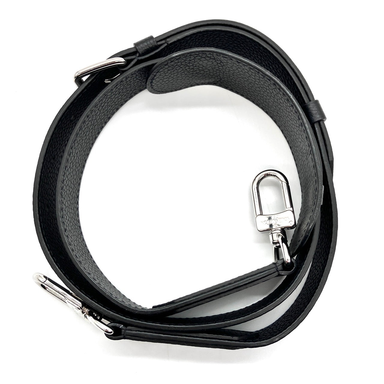LOUIS VUITTON Taurillon Strap