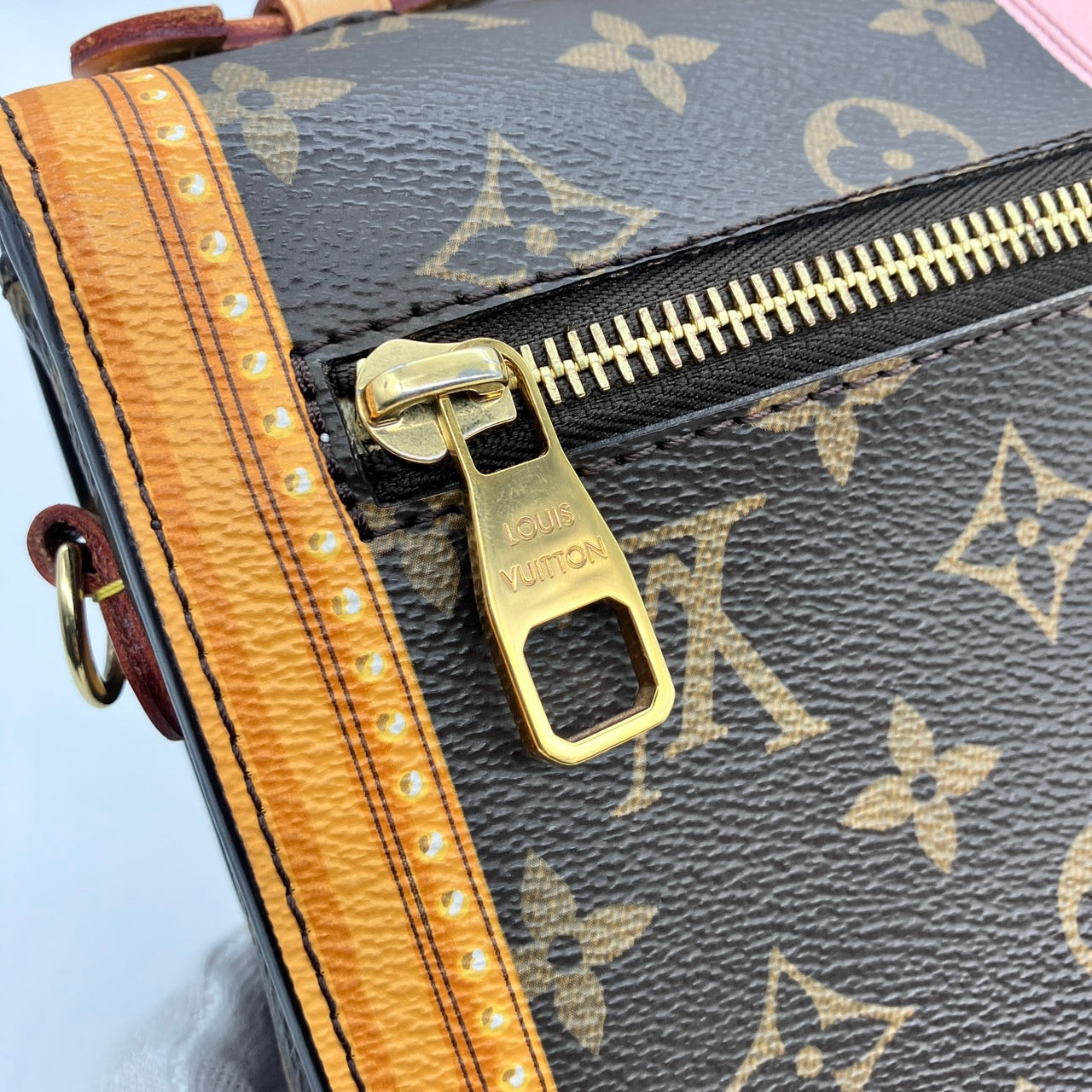 LOUIS VUITTON Summer Trunk Metis