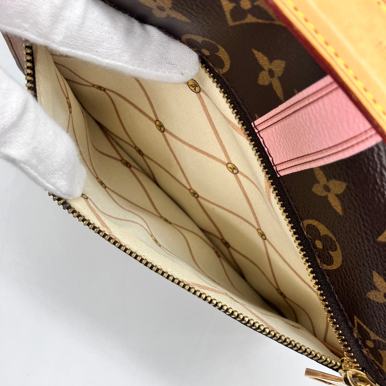 LOUIS VUITTON Summer Trunk Metis