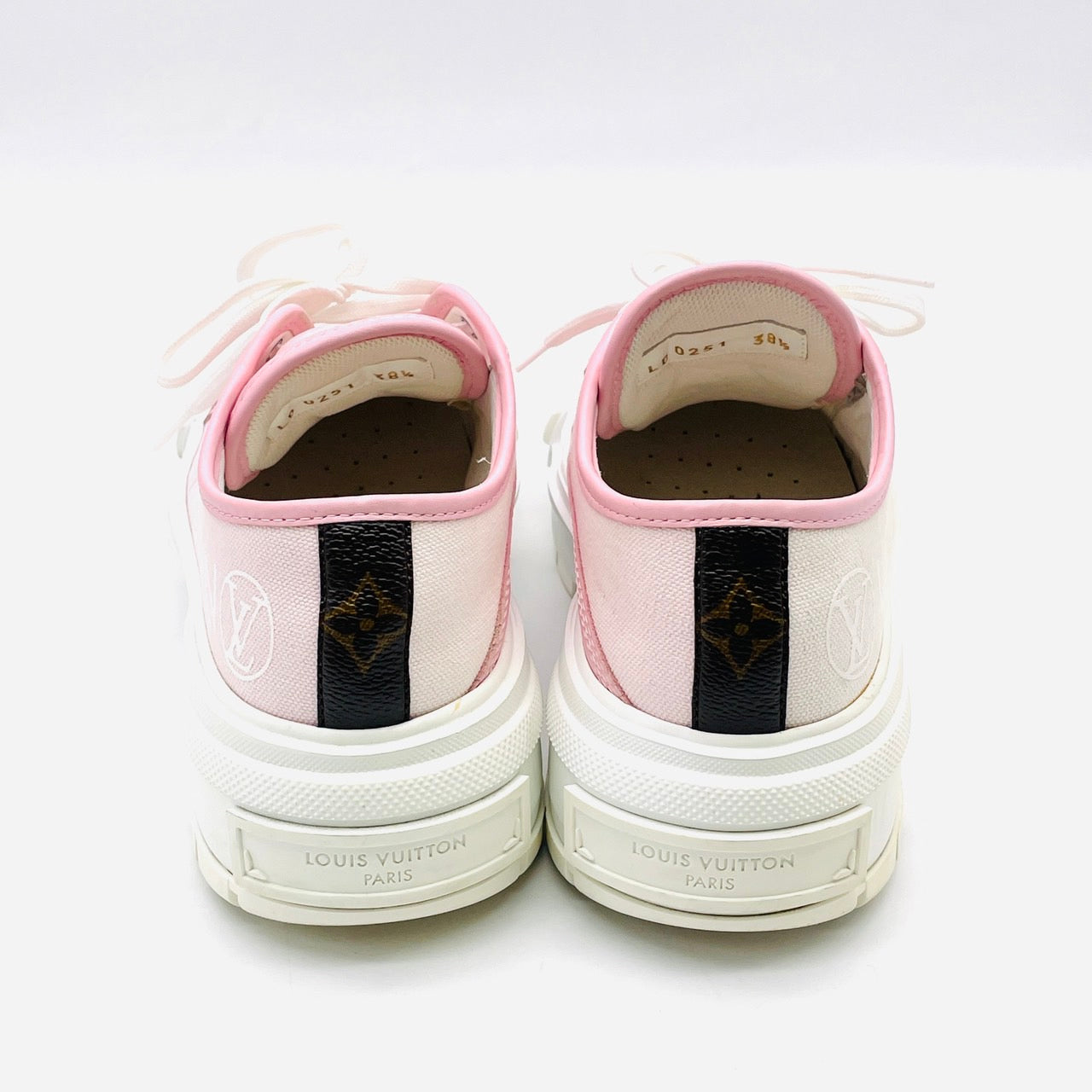 LOUIS VUITTON Squad Line Sneakers Pink