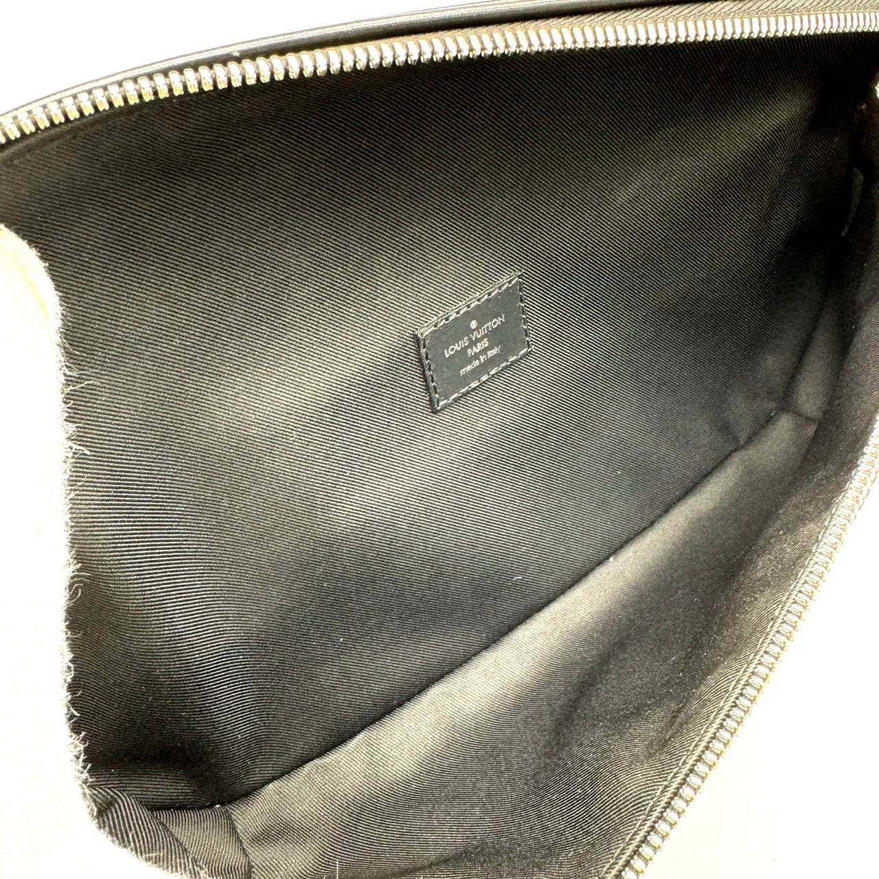 LOUIS VUITTON Epi LV Circle Bum Bag Black
