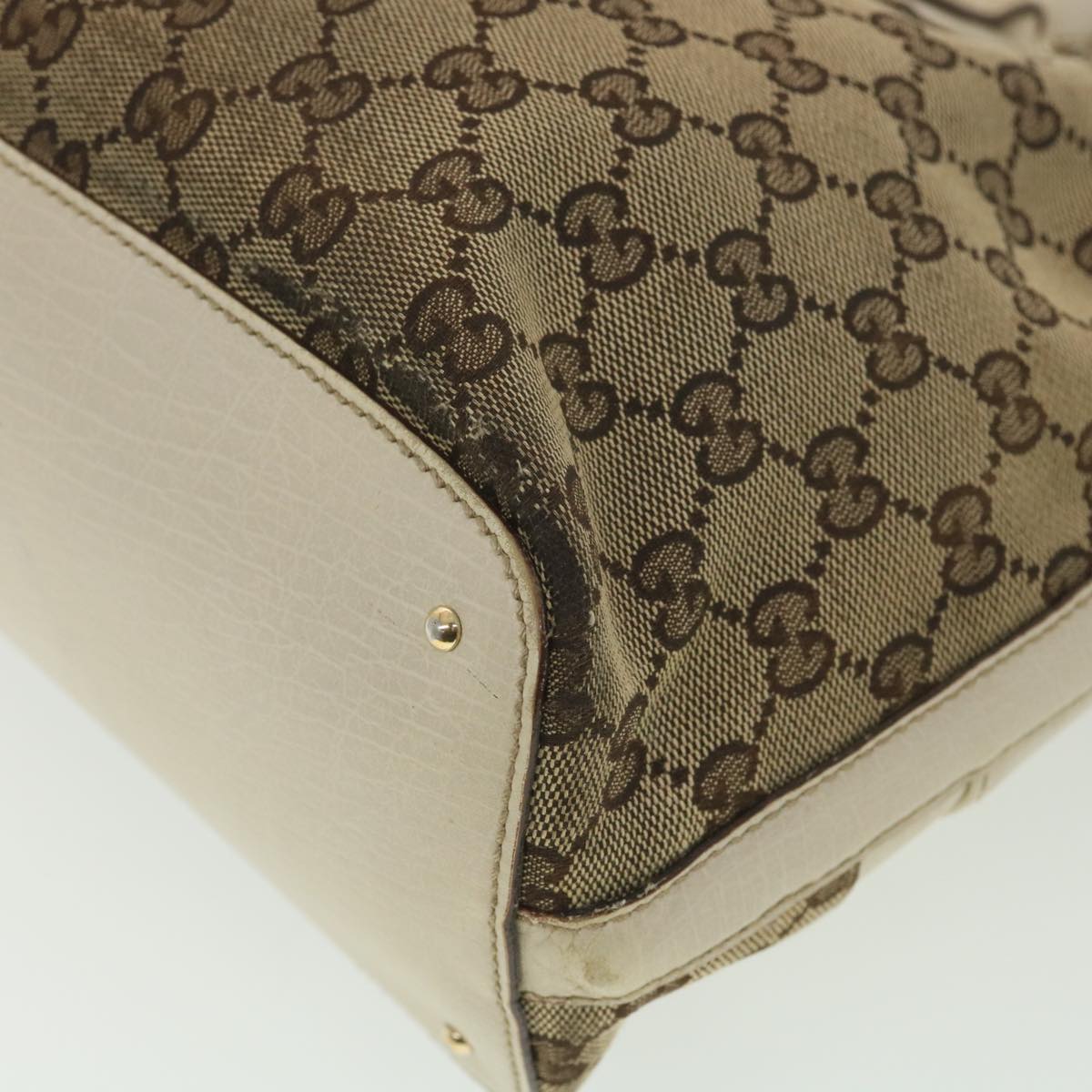 GUCCI GG Canvas Sherry Line Shoulder Bag Beige