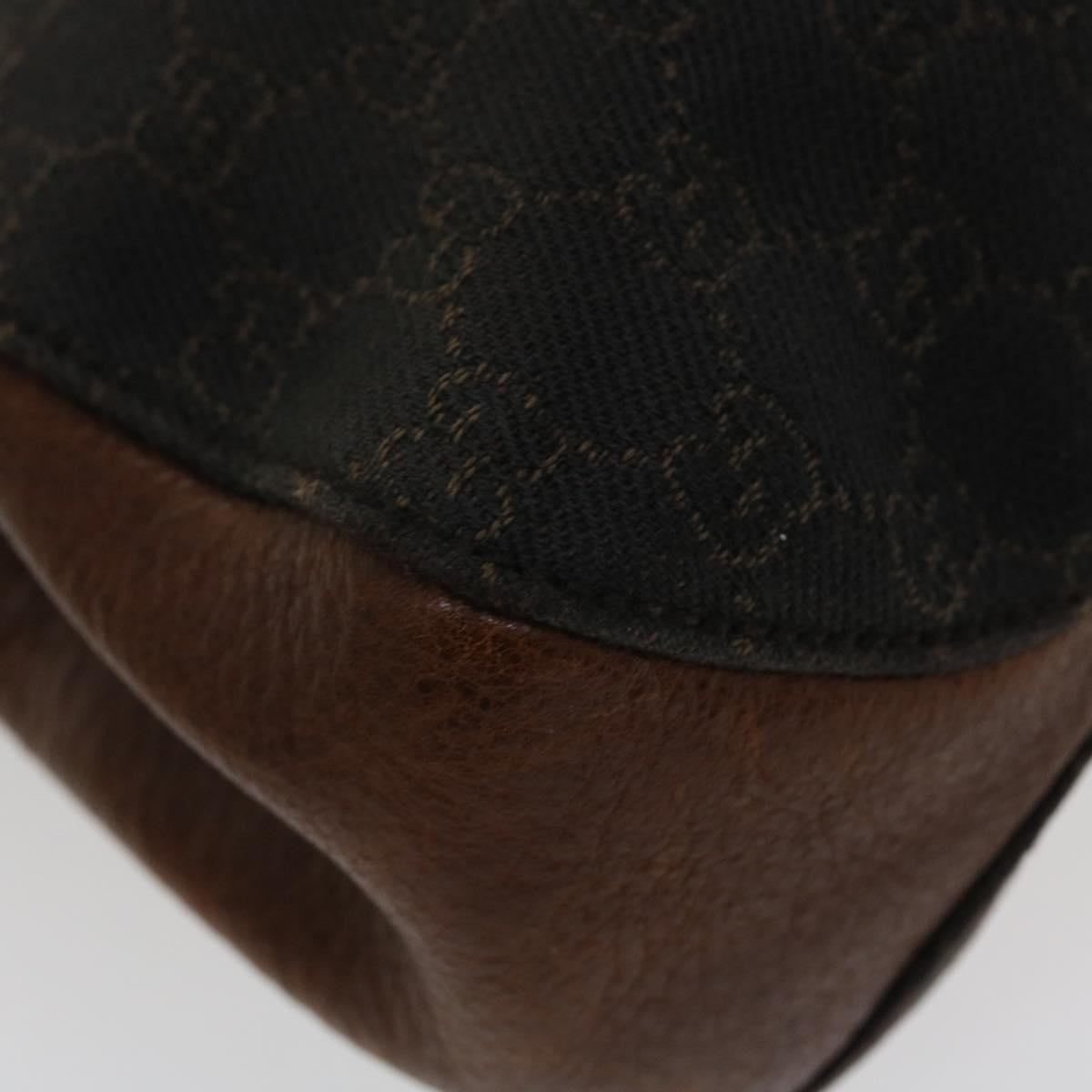 GUCCI GG Canvas Shoulder Bag Brown 101975 ti848