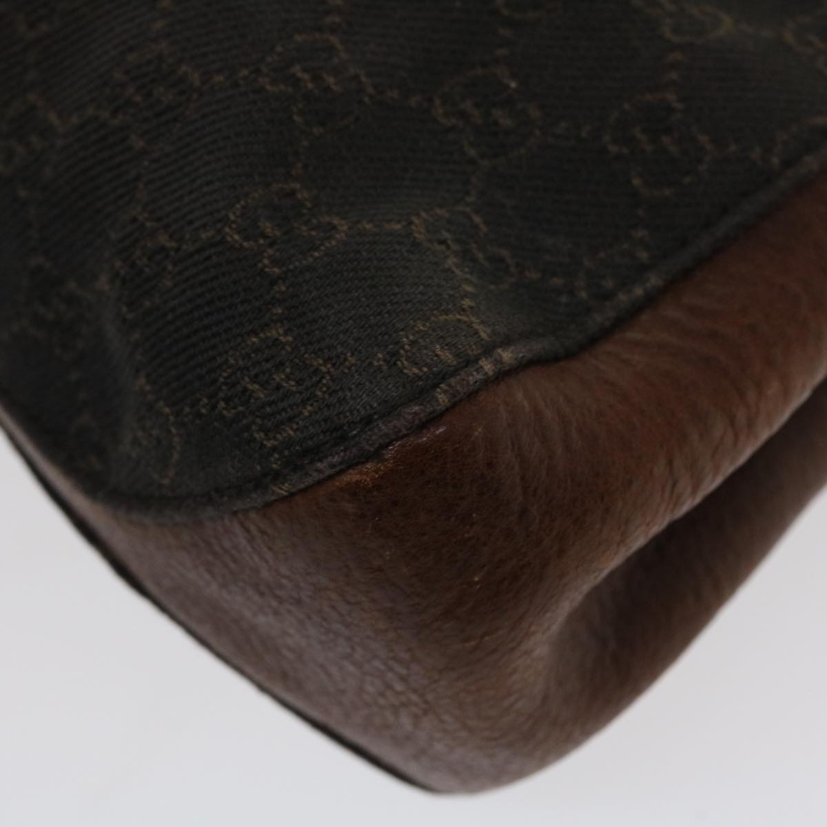 GUCCI GG Canvas Shoulder Bag Brown 101975 ti848