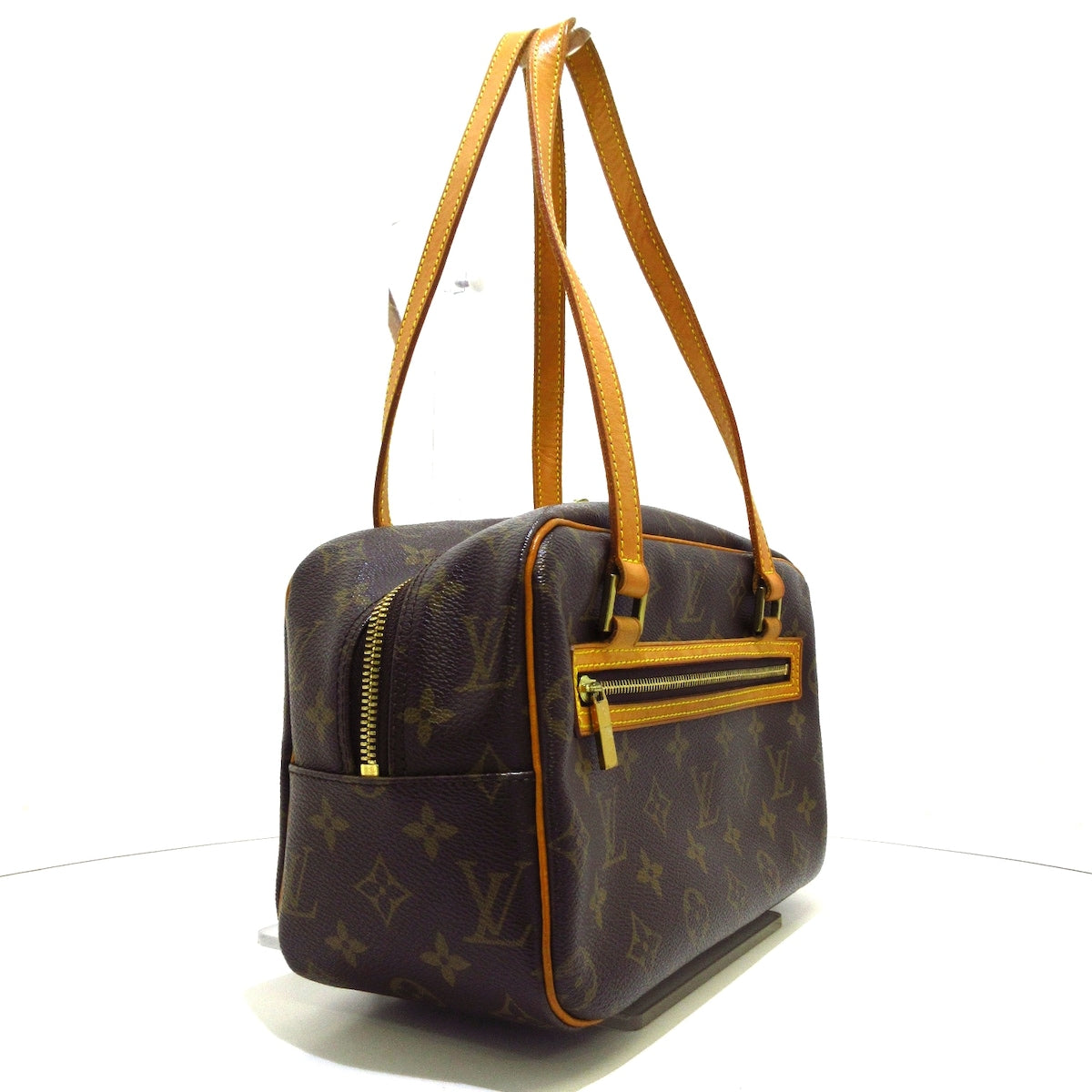 Louis Vuitton Cite  Canvas Shoulder Bag ()