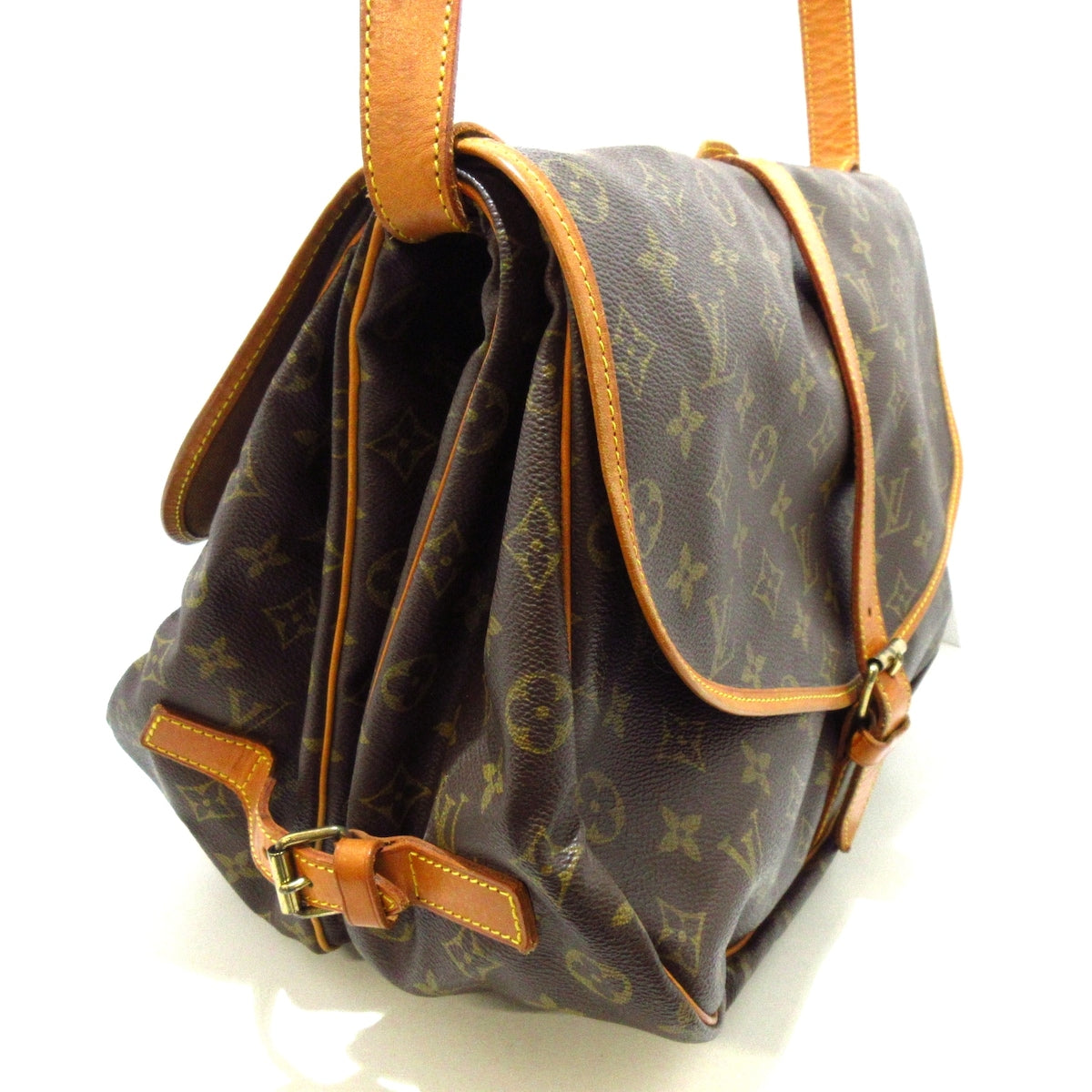 Louis Vuitton Saumur 35  Canvas Shoulder Bag ()