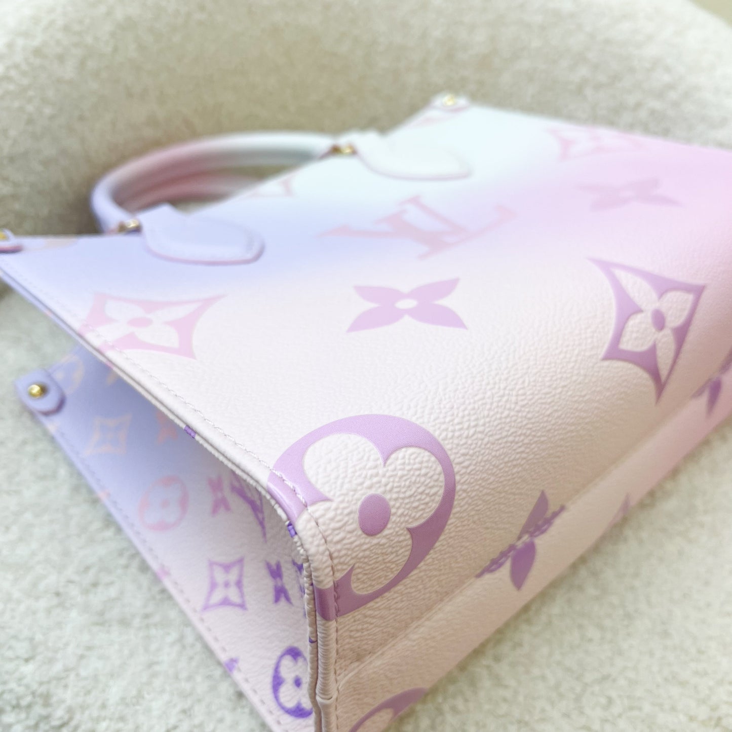 LV Onthego PM in Pastel Sunrise Monogram Empreinte Leather GHW