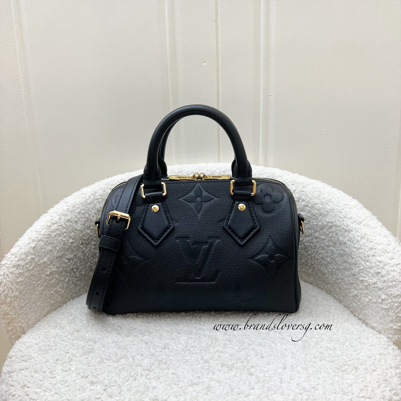 Bag Louis Vuitton Speedy Black Handles LV Speedy Bandouliere 20 In