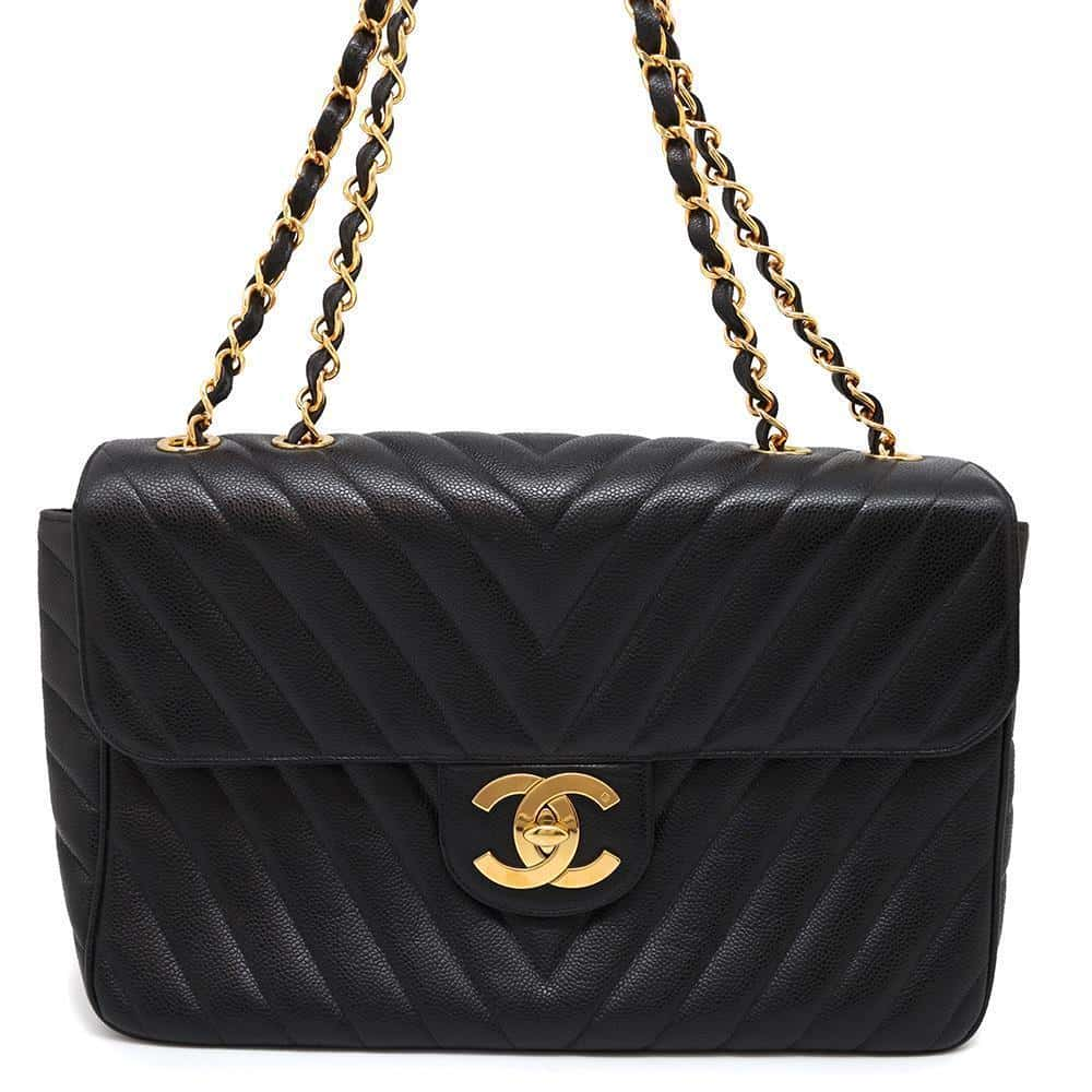 CHANEL V Stitch ChainShoulder Bag Black Caviar Leather Size 36