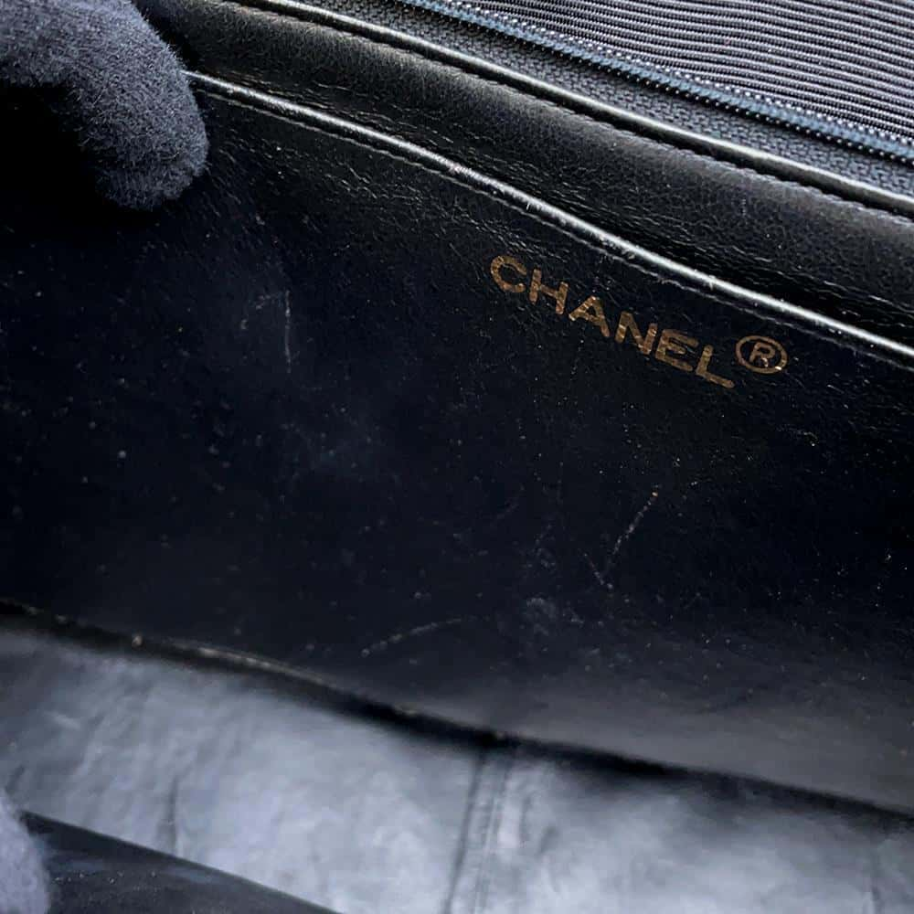 CHANEL V Stitch ChainShoulder Bag Black Caviar Leather Size 36