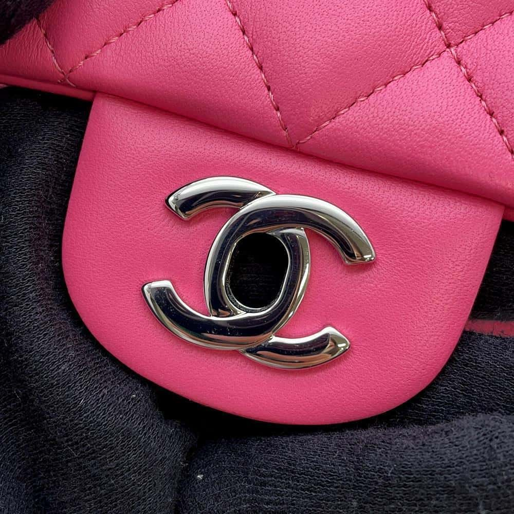 CHANEL Mini Matelasse ChainShoulder Bag PinkA69900 Lambskin