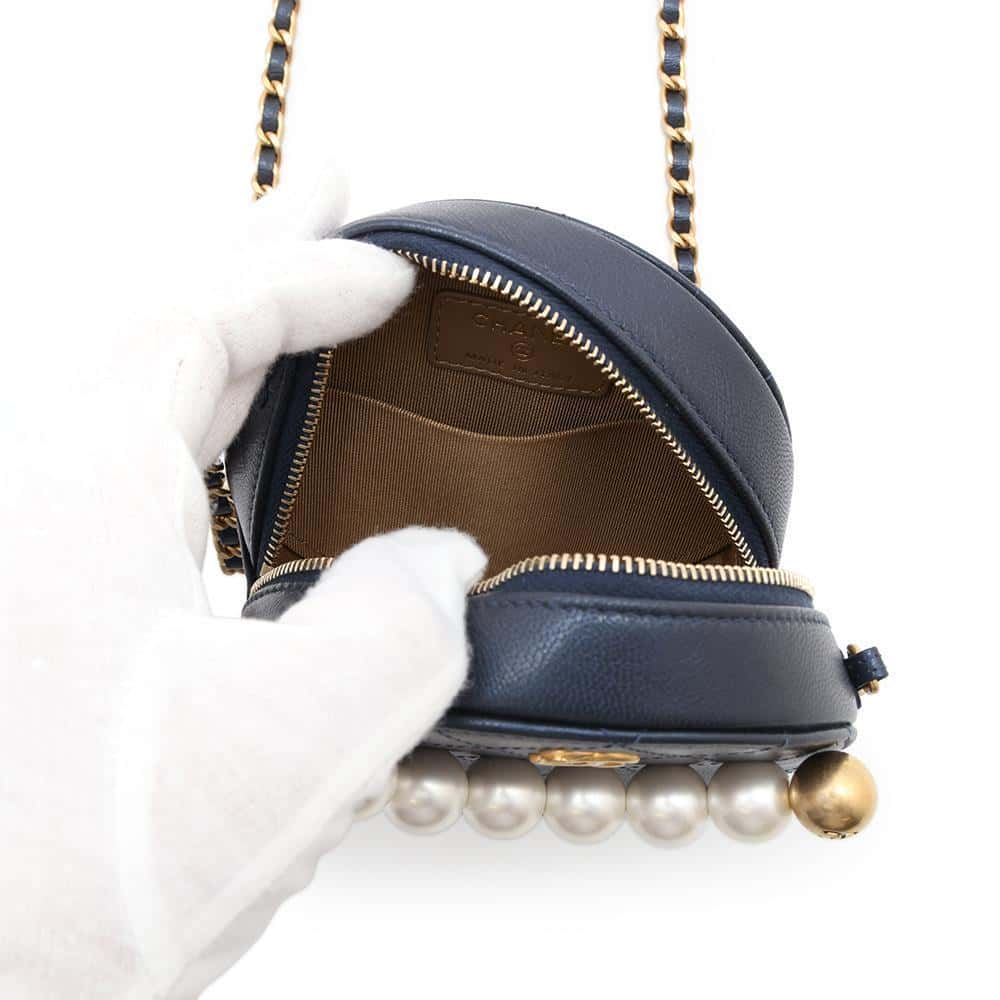 CHANEL Matelasse Round Pearl Shoulder Bag NavyAP0999 Leather Faux Pearl