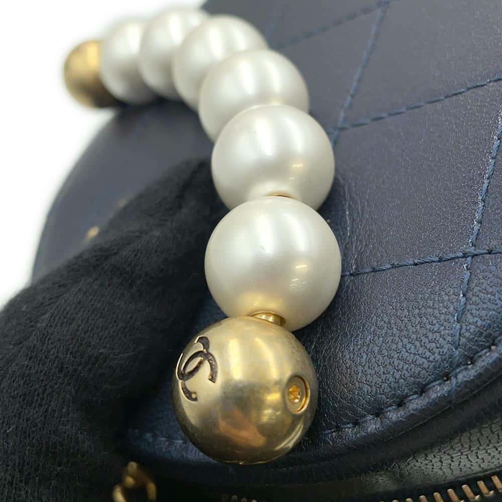 CHANEL Matelasse Round Pearl Shoulder Bag NavyAP0999 Leather Faux Pearl