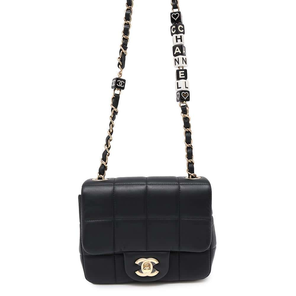 CHANEL Chocolate Bar Mini Flap ChainShoulder Bag Cruise 2023 Collection BlackAS3744 Lambskin