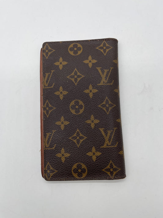 Wallet Luxury Designer By Louis Vuitton, Size: Large