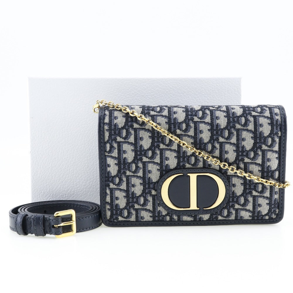 Dior 30 Montaigne  Canvas Shoulder Bag ()