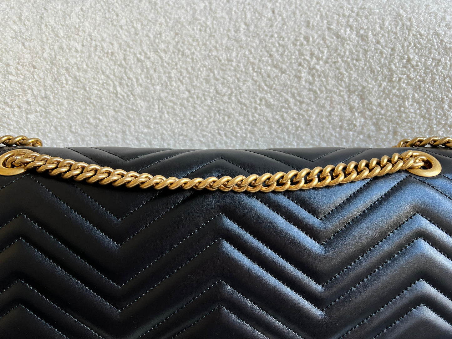 Gucci GG Black Large Marmont Shoulder Bag