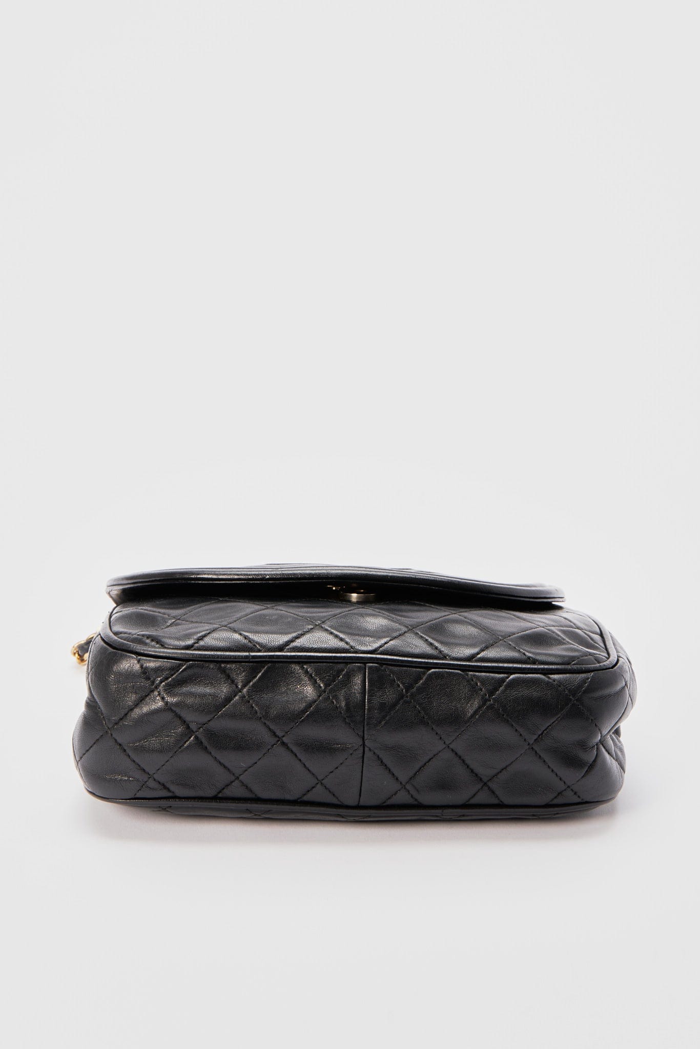 Vintage Chanel Single Flap Bag with Tassel - Black