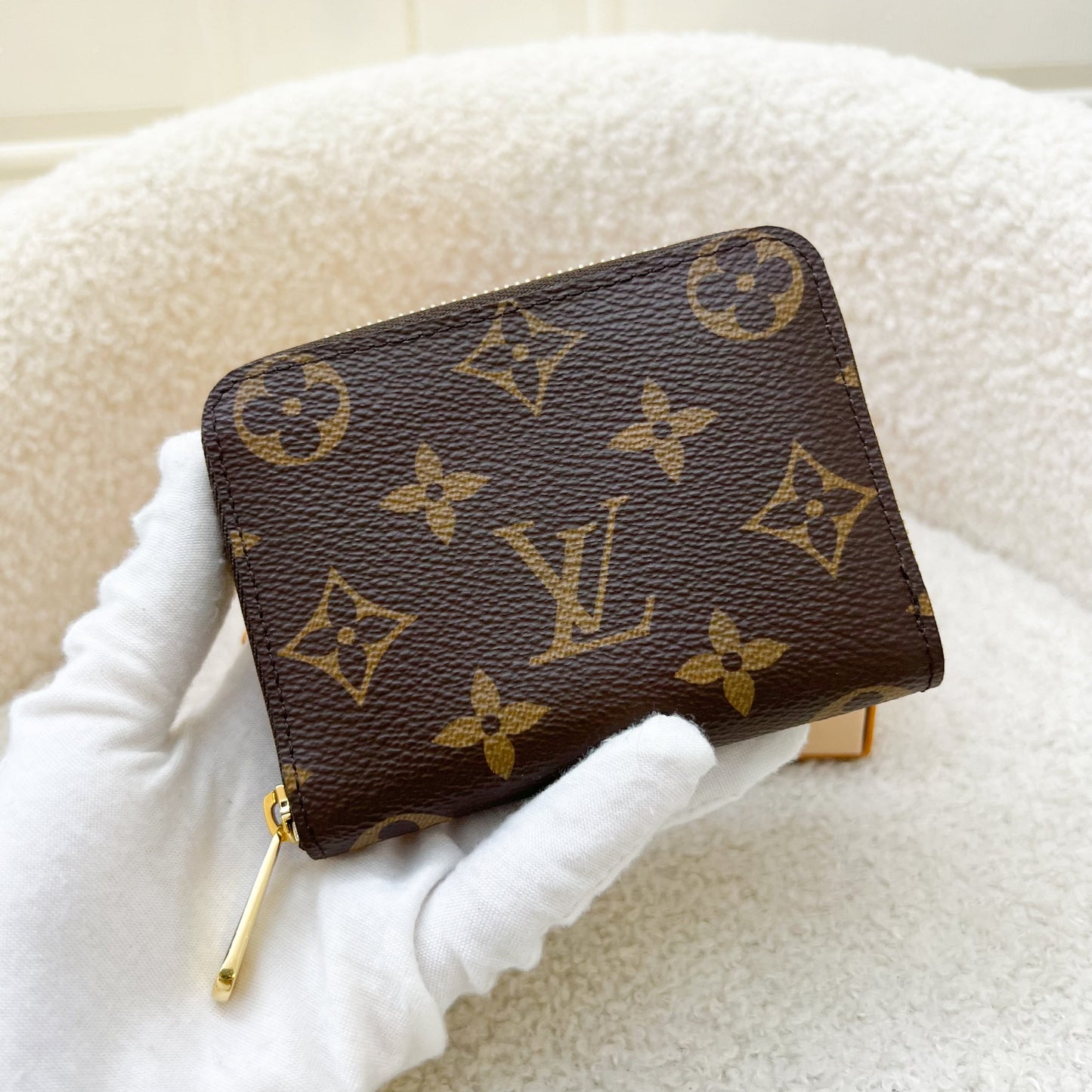LV Zippy Card Holder / Coin Purse in Monogram Canvas GHW