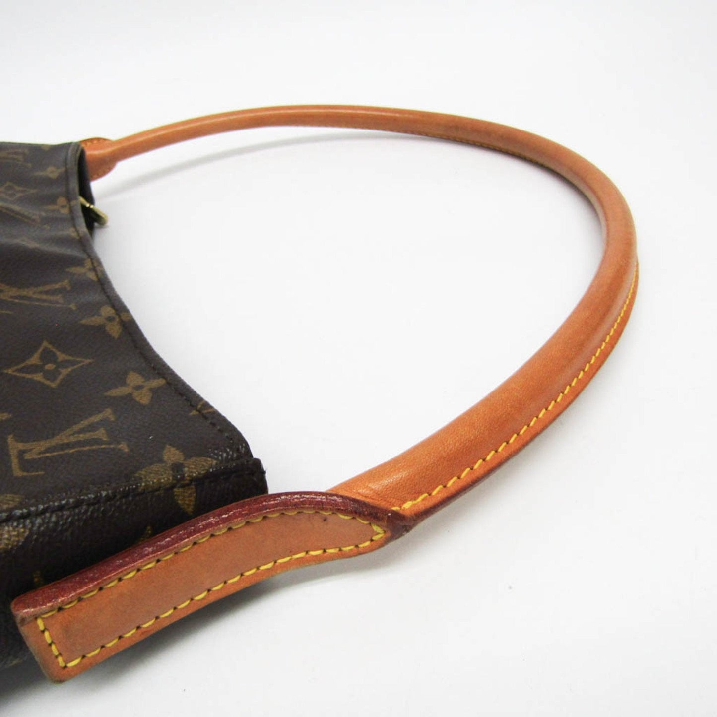 Louis Vuitton Looping Gm  Canvas Shoulder Bag ()