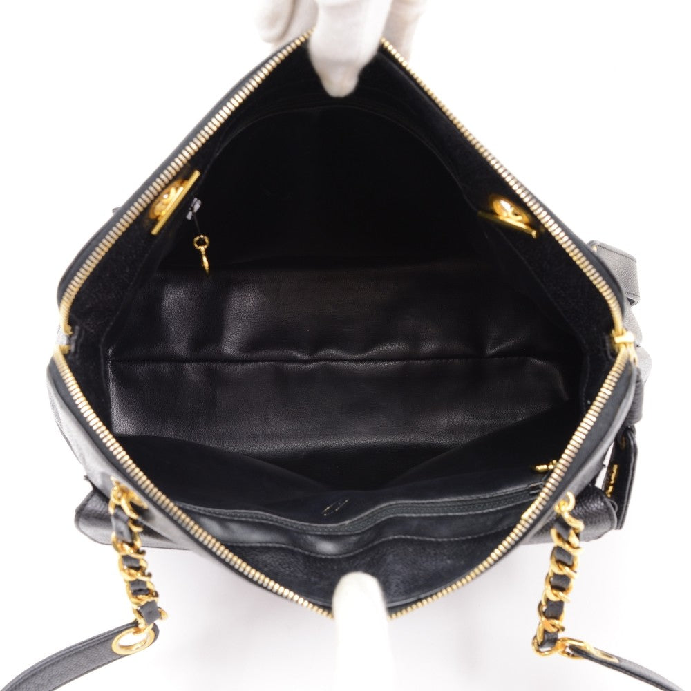 Caviar Leather Frontal Envelope Pocket Shoulder Bag