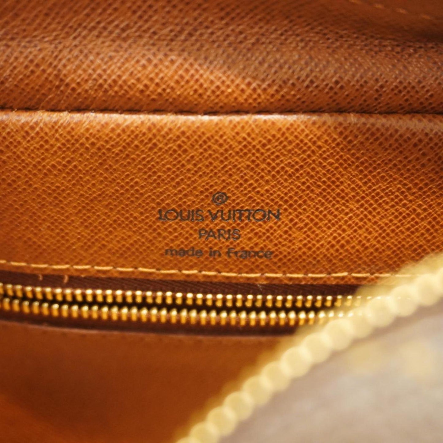 Louis Vuitton Nile  Canvas Shoulder Bag ()