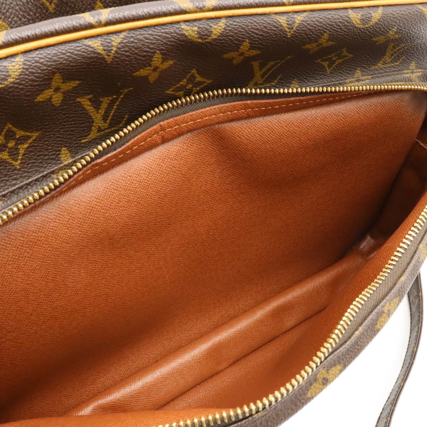 Louis Vuitton Nile  Canvas Shoulder Bag ()