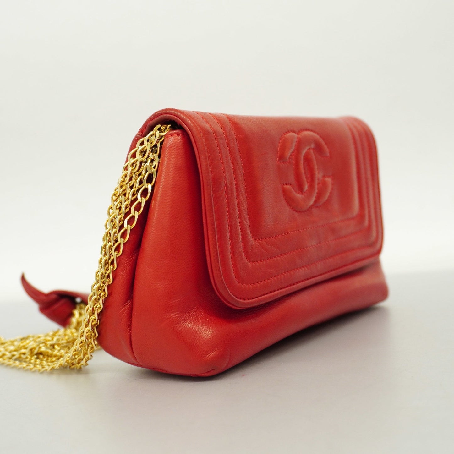 CHANELAuth  Women's Leather Shoulder Bag Red Color