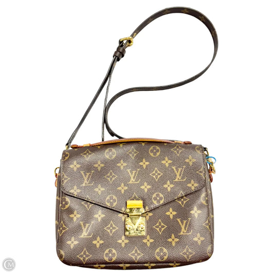 Crossbody Luxury Designer By Louis Vuitton, Size: Small