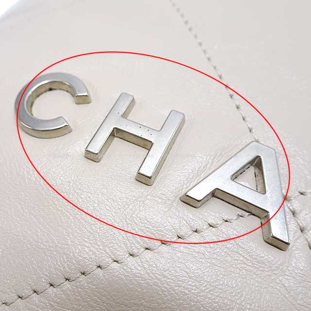[] CHANEL Backpack/daypack/Ruck sack Chanel 22 Matelasse Hobo COCO mark Chain Beige Shiny Calf Skin Mat Silver HW AS3859[LIKE NEW][]