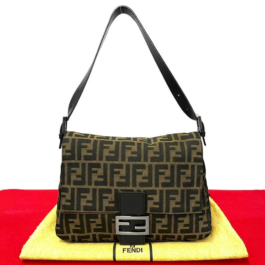 FENDI Shoulder Bag leather Brown Mamma Bucket