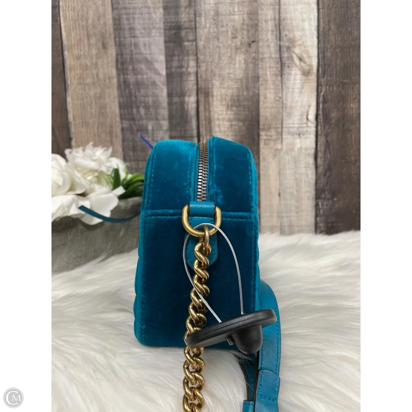 Crossbody Luxury Designer By Gucci, Size: Medium