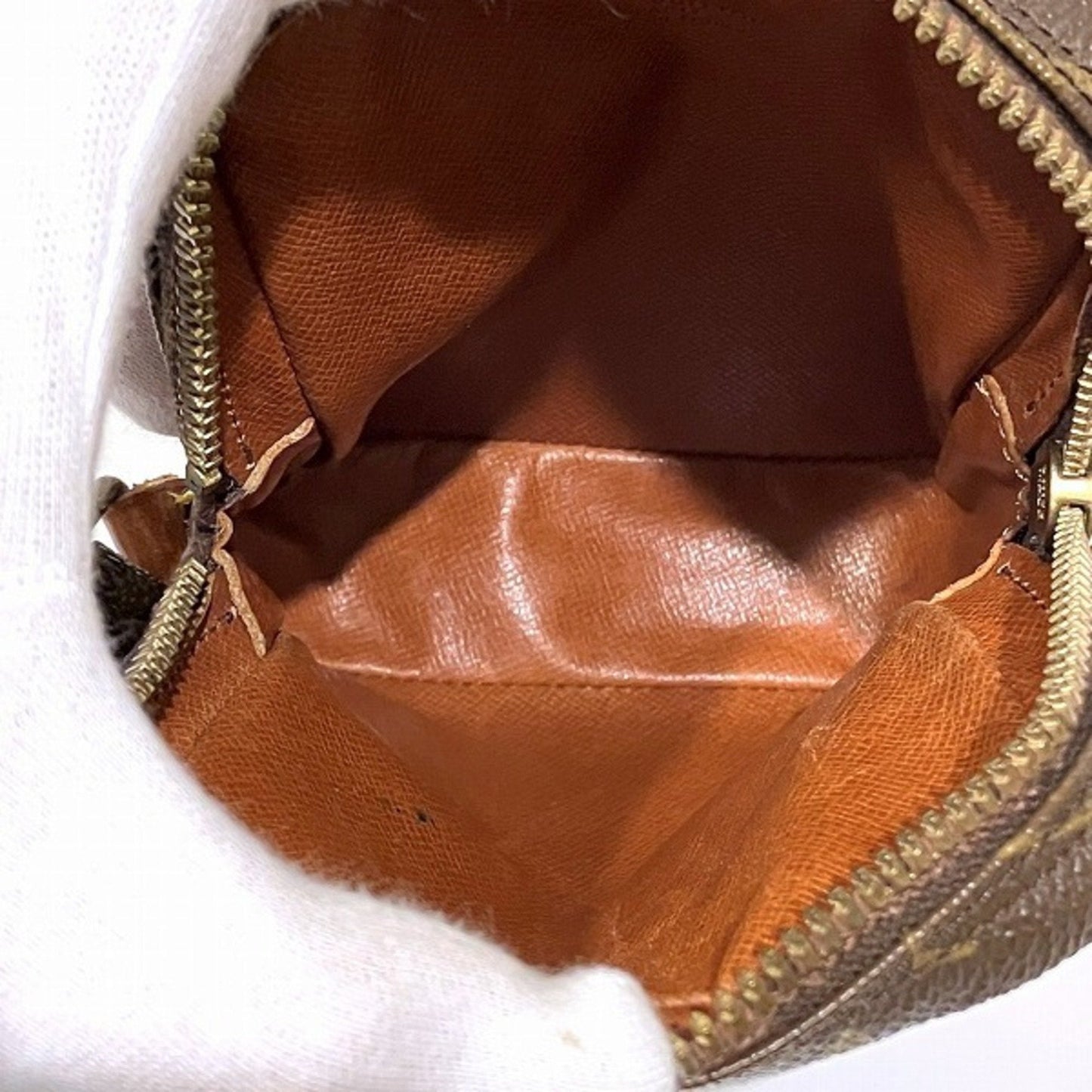 Louis Vuitton Danube  Canvas Shoulder Bag ()