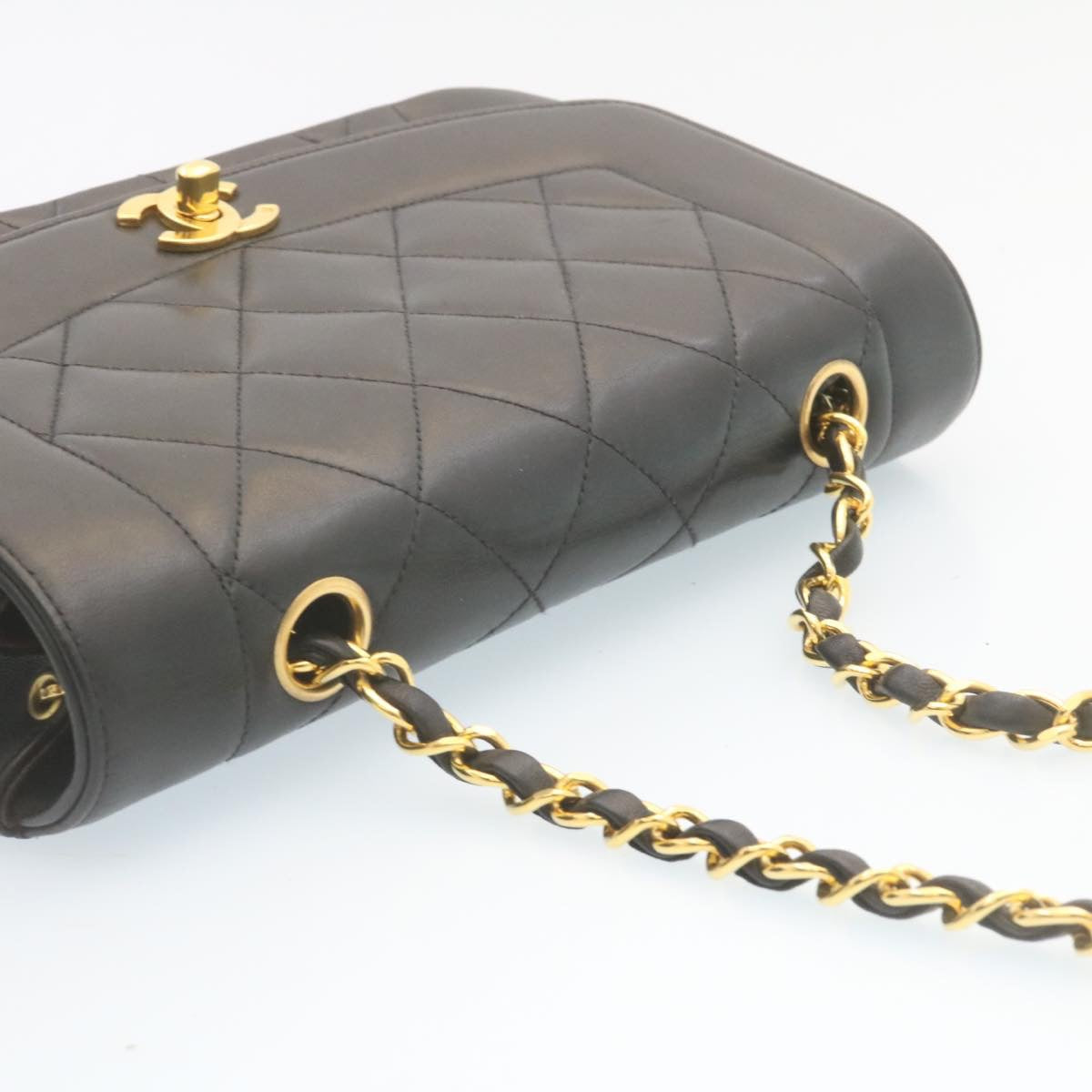 CHANEL Chain Turn Lock Diana Matelasse Shoulder Bag Lamb Skin Black Auth 28643A