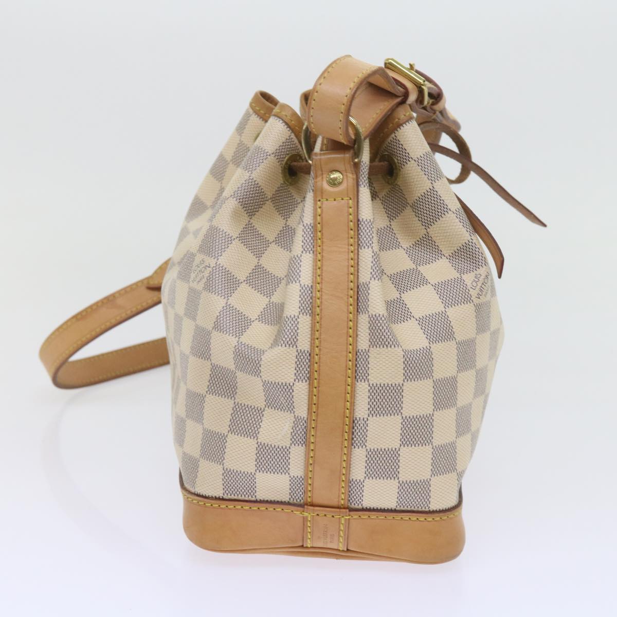 Louis Vuitton Noé Bb  Canvas Shoulder Bag ()