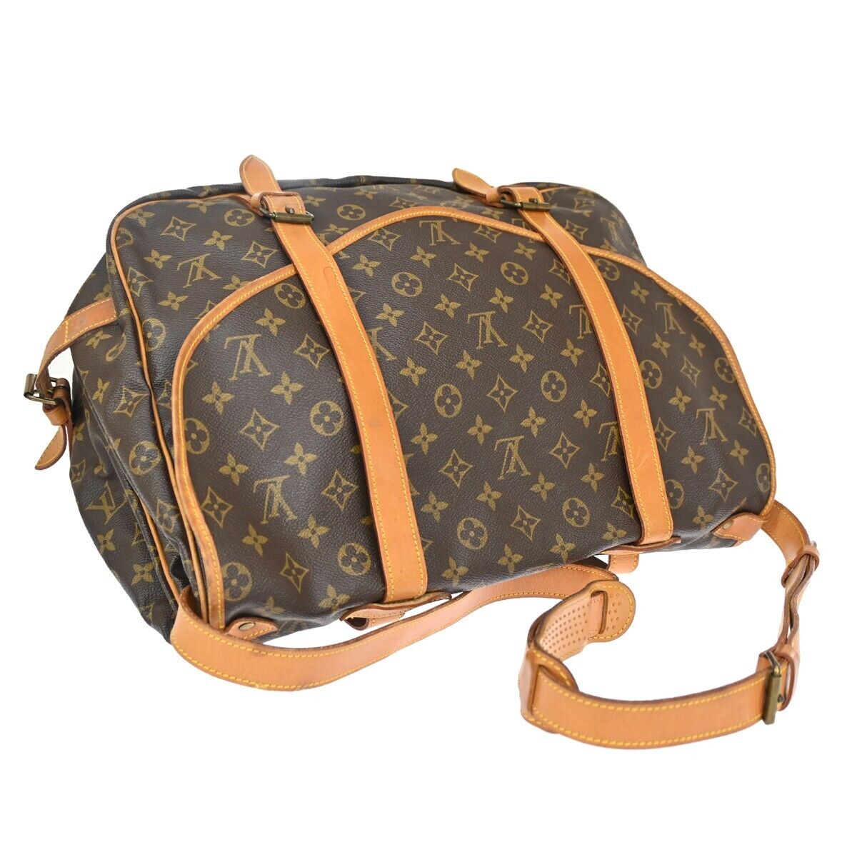 Louis Vuitton Saumur 43  Canvas Shoulder Bag ()