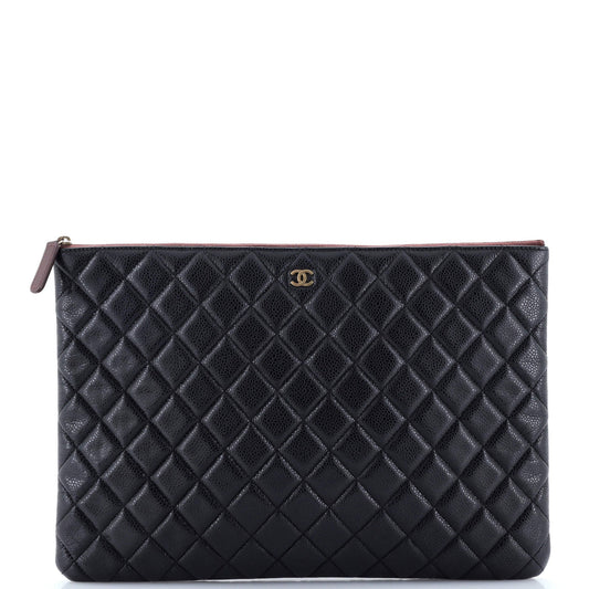 O Case Clutch Quilted Caviar Large