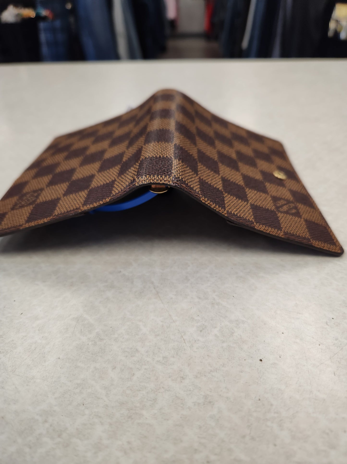 Wallet Luxury Designer By Louis Vuitton  Size: Small