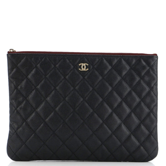 O Case Clutch Quilted Caviar Medium