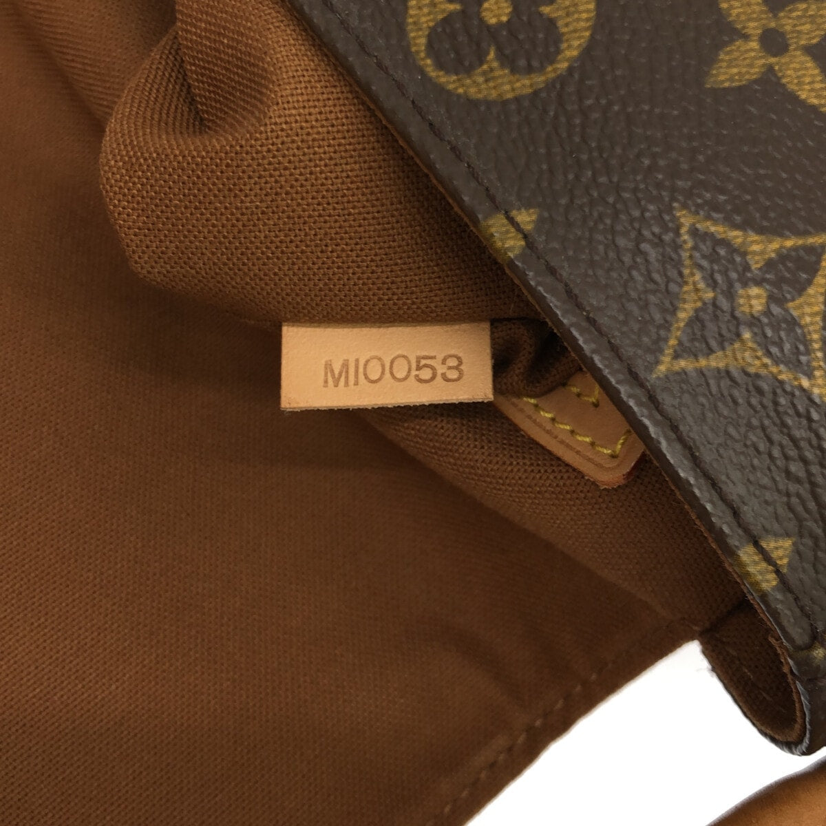 Louis Vuitton Mini Looping  Canvas Shoulder Bag ()